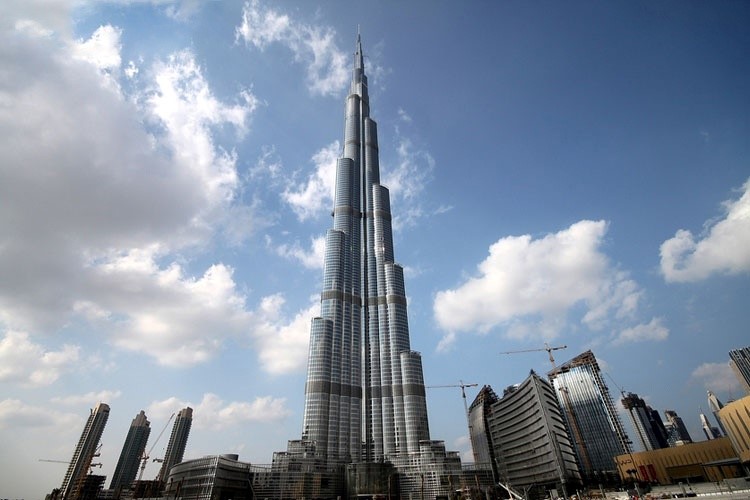 Burj Khalifa: The tallest Building in The World | Civil ...