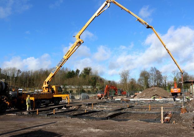 Concrete pump