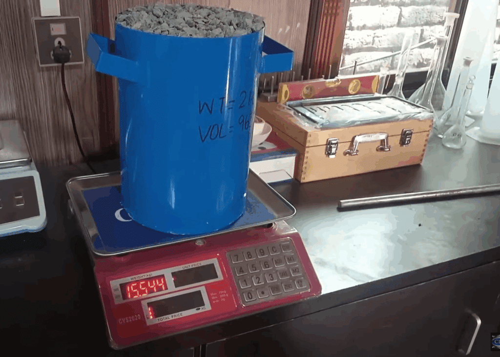 Rodded Unit Weight of Coarse Aggregates Test (ASTM C29)